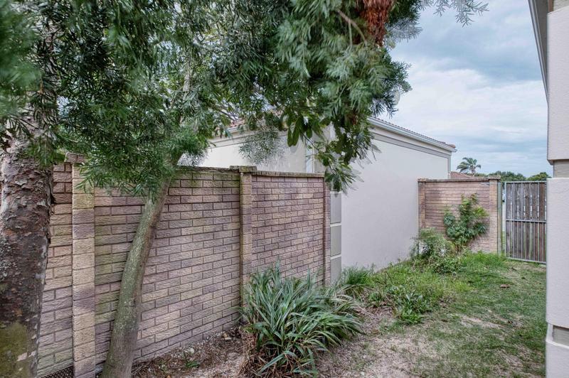 5 Bedroom Property for Sale in Port Elizabeth Eastern Cape